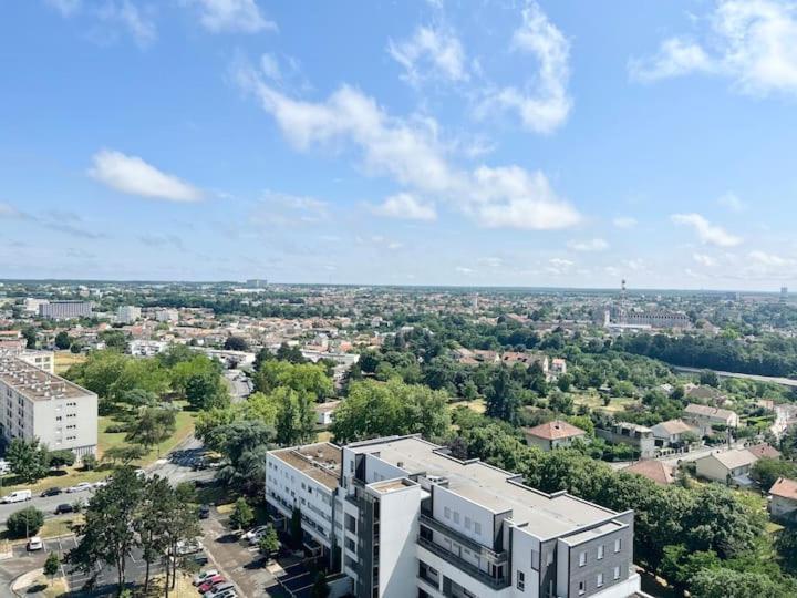 Apartmán Le Provencal - Vue Paronomique Sur Poitiers Exteriér fotografie